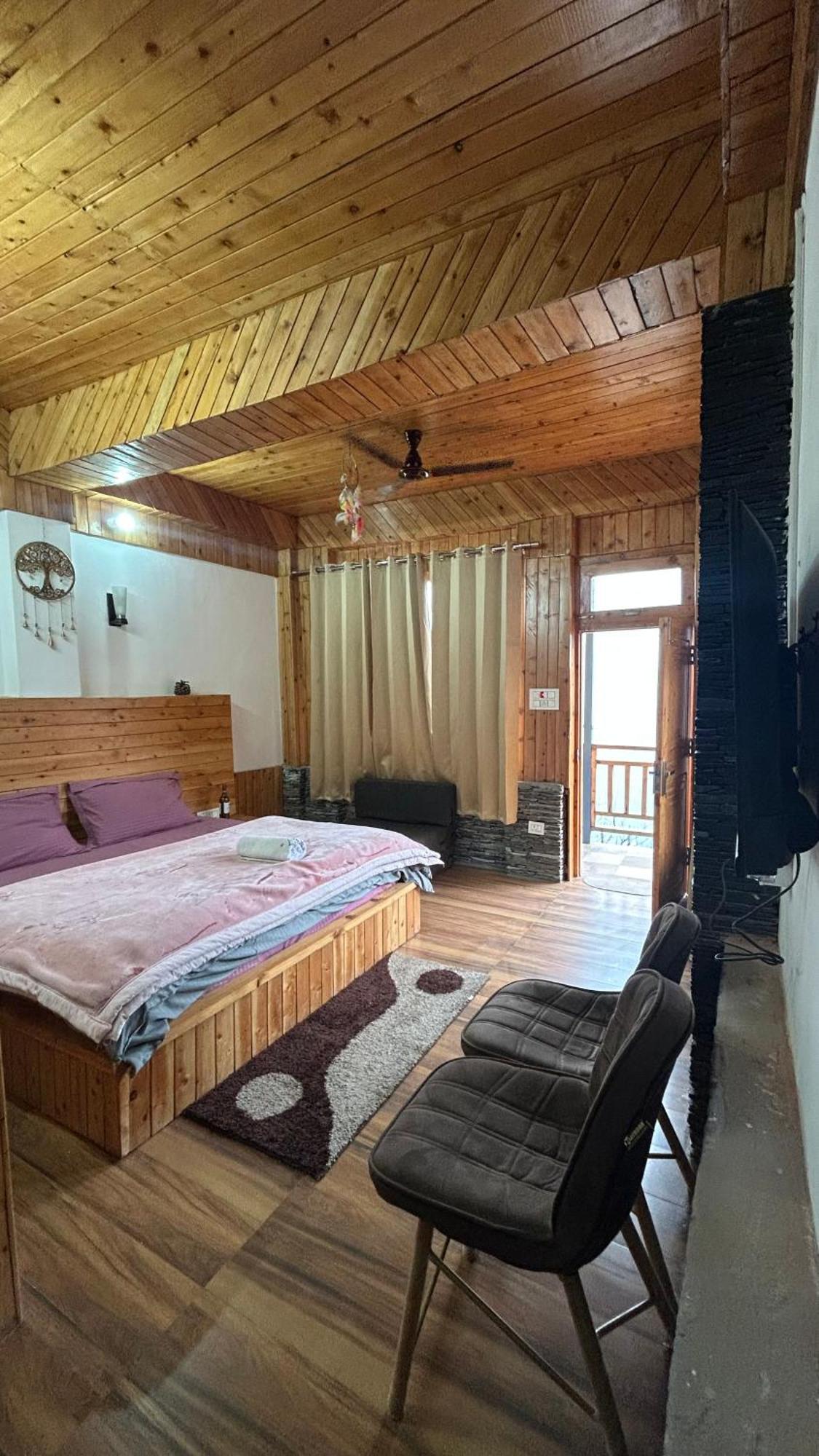 The Himalayan Sukoon Villa Near Jibhi Banjar Экстерьер фото