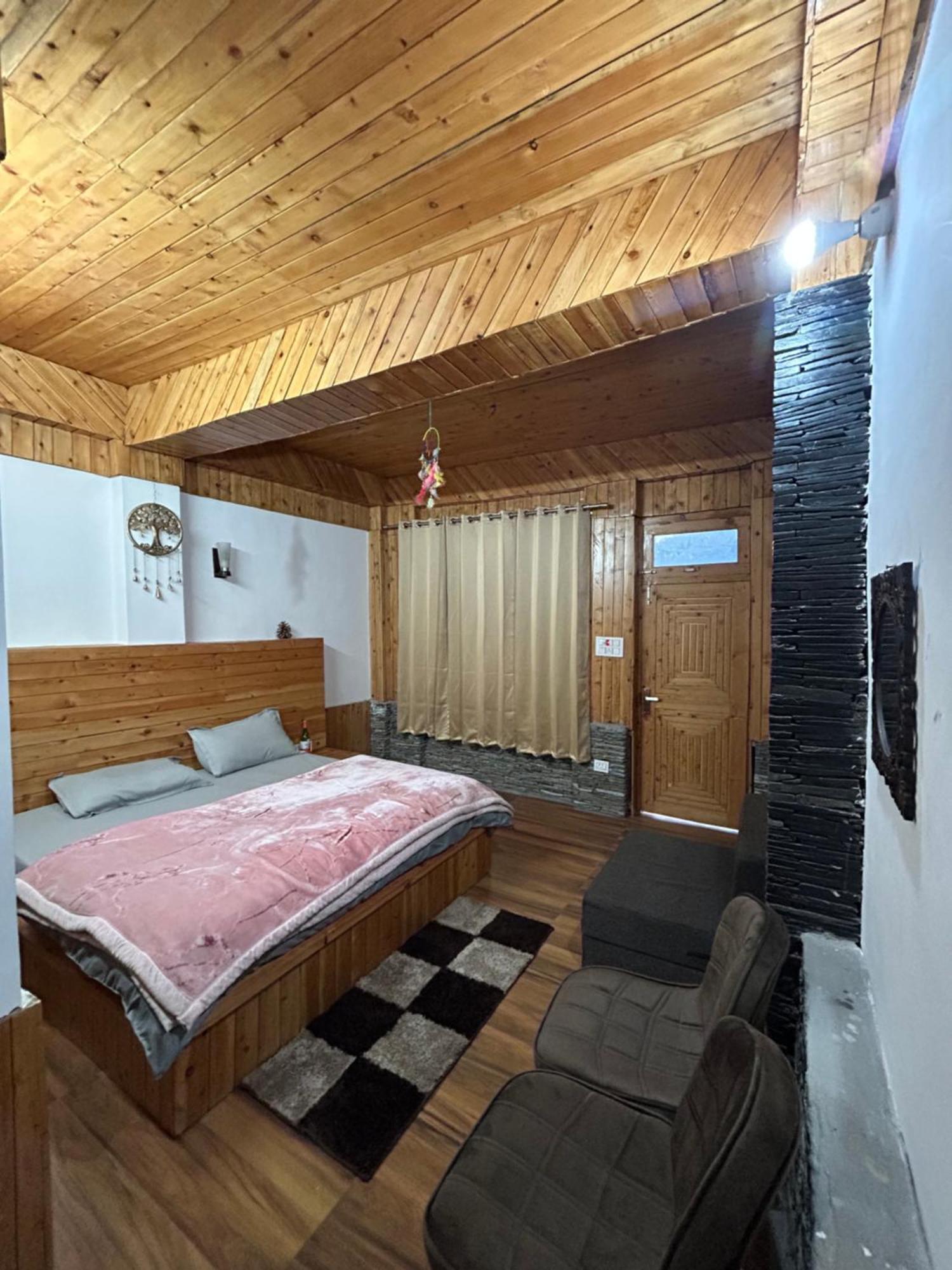 The Himalayan Sukoon Villa Near Jibhi Banjar Экстерьер фото